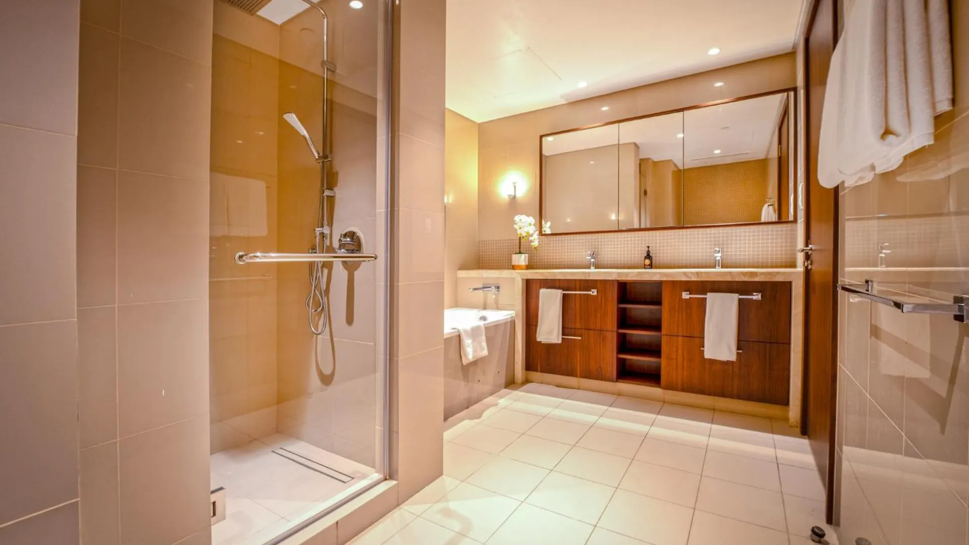 Easygo - Upgraded 2Bdr In Blvd Point With Burj Khalifa View Apartment Dubai